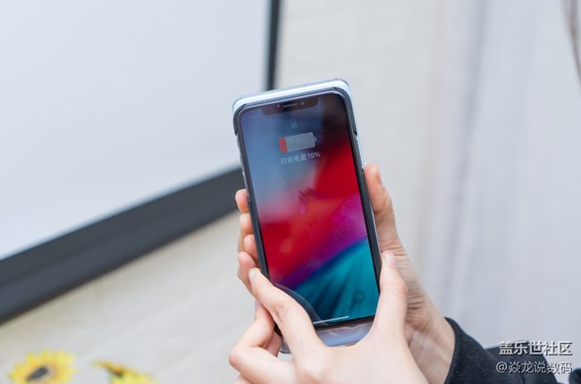 你用過(guò)三星Galaxy S20共享無(wú)線充電么？教程來(lái)了~