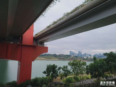 難得清凈。