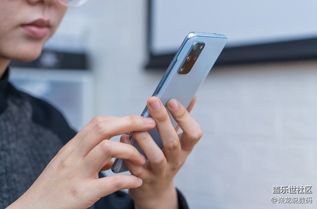 2020年還有小屏旗艦么？