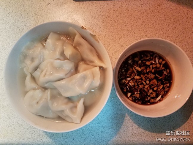 【新年美食】+煮速凍水餃