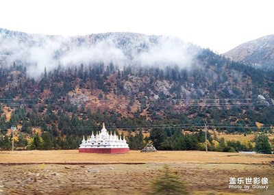 走在川西路上（3）