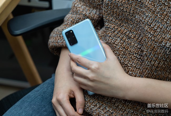 用過三星手機(jī)之后，看其它手機(jī)都很丑~你們也有這種感覺么？