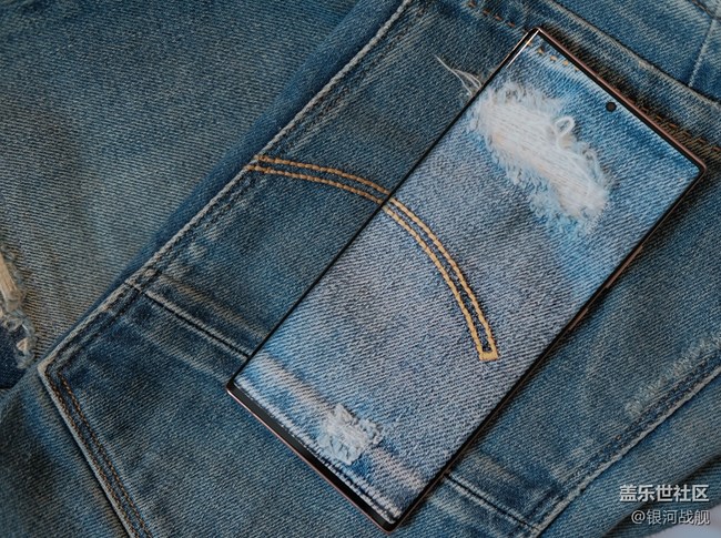 Note 20 Ultra依然是那么硬朗且時尚