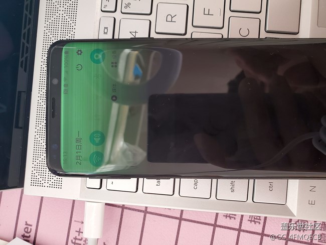屏幕出現這種問題，請教怎么回事