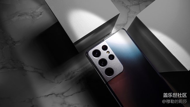 【美圖賞】Galaxy S21 Ultra 5G-未來的結(jié)合與古典的相交