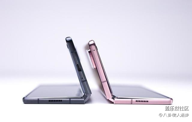 驚艷無處不在！三星Galaxy Z Fold2才是最好的折疊屏手機