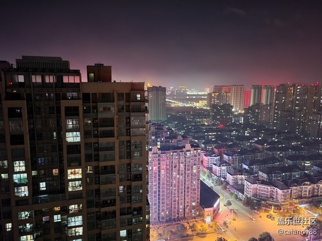 S21+ 5G 評測，屏大邊窄，兼顧手感與續(xù)航的旗艦