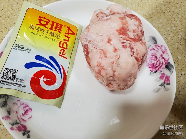 【美食推介】+豬肉小烤餅