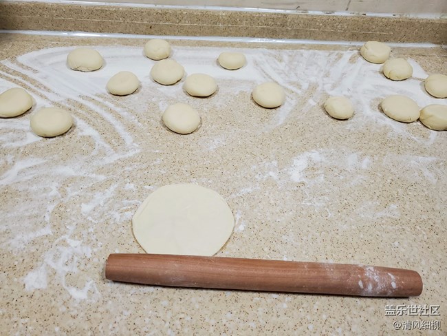 【美食推介】+豬肉小烤餅