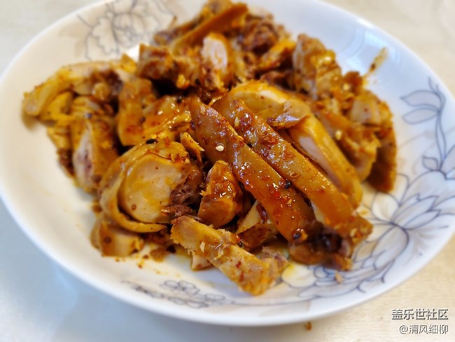 【三月美食】+白砍兔＆紅油兔