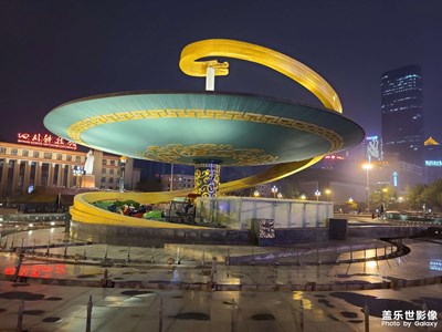 天府廣場(chǎng)之夜