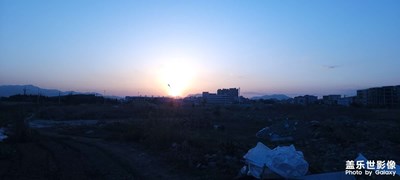 嘻嘻我試著急拍