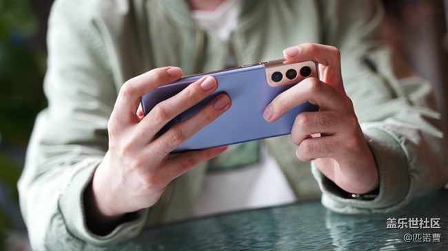 用三星120Hz高刷屏?xí)惩嬗螒?助你絲滑上分