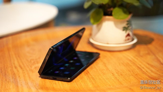 Galaxy Z Fold2 5G One UI 3.1: 為用戶帶來更好的使用體驗