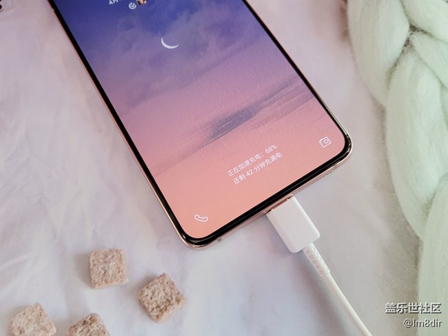 【Galaxy S21系列星粉體驗(yàn)團(tuán)】實(shí)力不俗，更愛顏值!