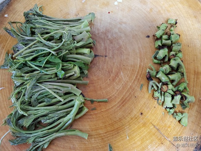 【我的拿手菜】+香椿拌嫩胡豆