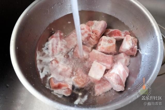 【五一霸王餐】解鎖排骨最好吃做法，無需水煮，全家吃嗨了！