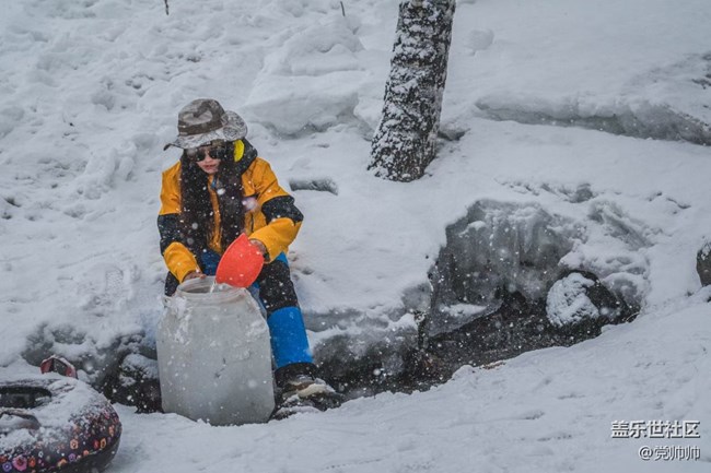 新疆探尋雪源之旅VLOG 美麗峰村落的慢生活 新疆探尋雪源之旅VLOG 美麗峰村落的慢生活