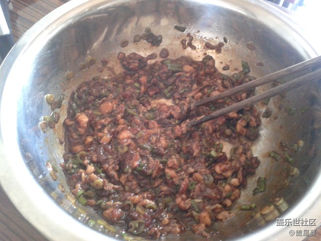 【五一霸王餐】茄子餡兒的包子