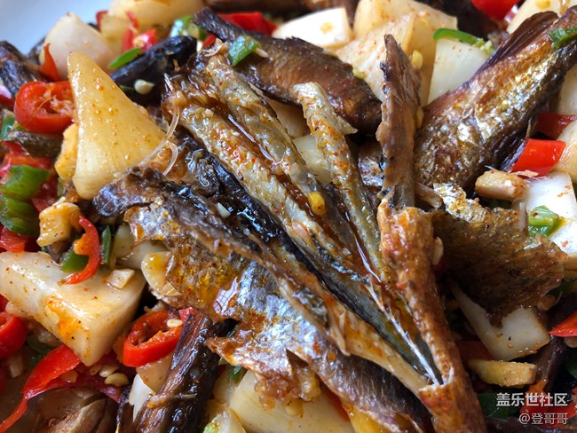 酸蘿卜炒小魚