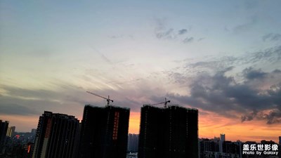 家在大海邊