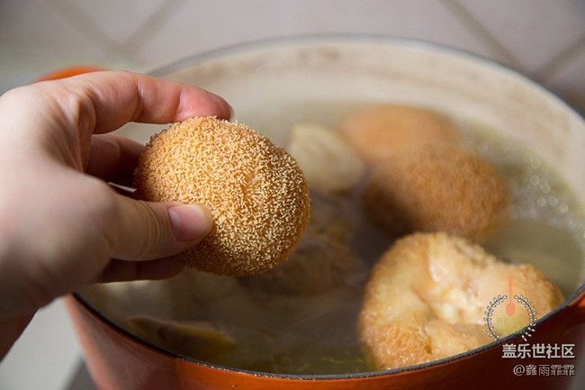 76歲媽媽每次燉雞都會(huì)加它，不僅味道鮮美，而且滋潤(rùn)又爽滑