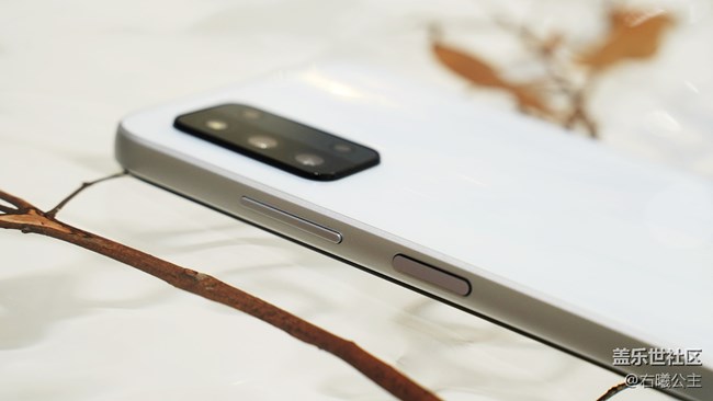 性能顏值兼具 三星Galaxy F52 5G評測 性能顏值兼具 三星Galaxy F52 5G評測