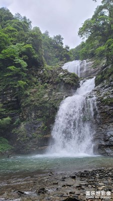 黔山秀水，尋美白巖