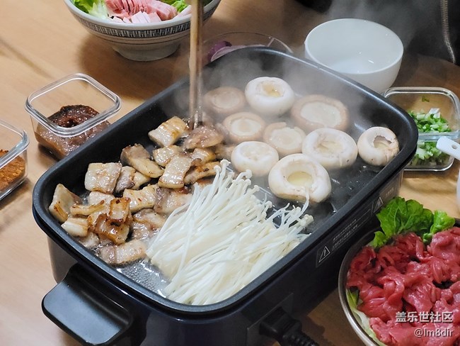 星幣兌換：價(jià)值1399元的摩飛多功能料理鍋套裝