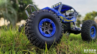 越野車