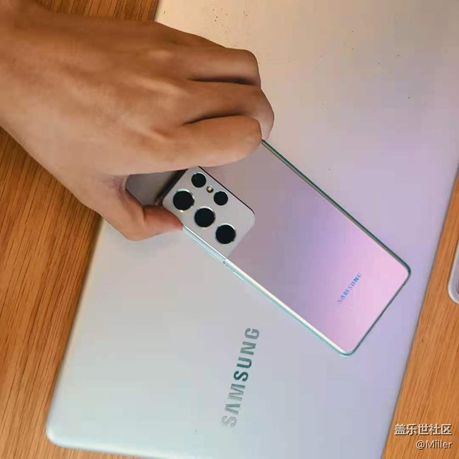 Galaxy S21 Ultra 美感、視感、動感、暢感