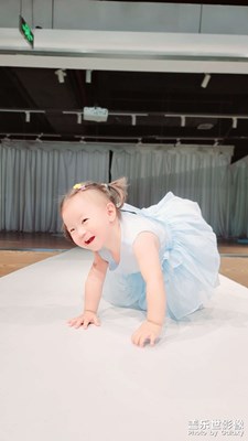 小妹子