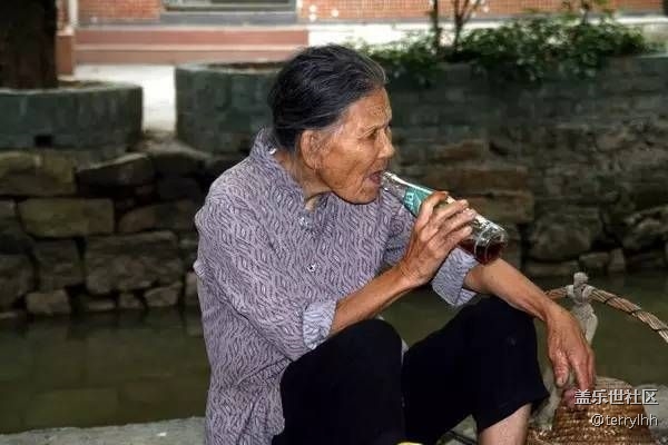 【我家鄉(xiāng)的特色飲料】亞洲沙示汽水