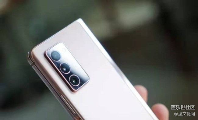 在沈陽體驗(yàn)折疊屏幕手機(jī) 在沈陽體驗(yàn)折疊屏幕手機(jī)