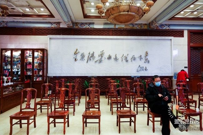 去全聚德吃烤鴨，第一個先吃它，服務(wù)員夸你懂行