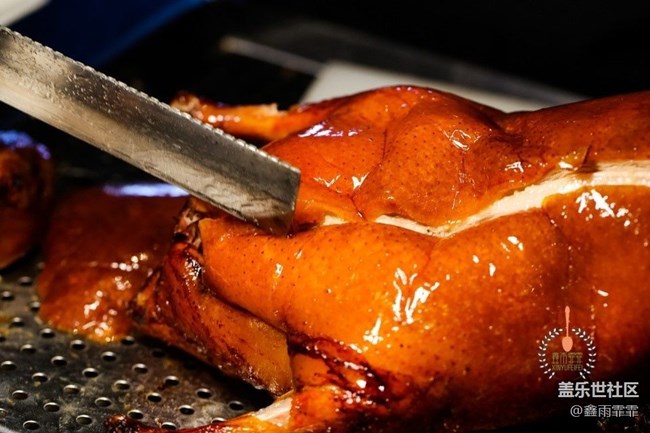 去全聚德吃烤鴨，第一個先吃它，服務(wù)員夸你懂行