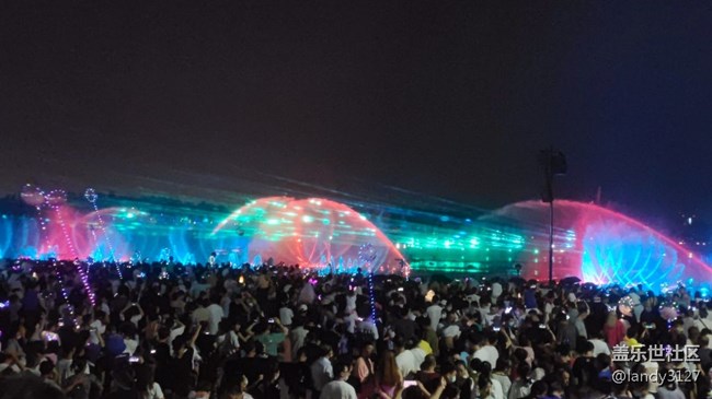 這里是+大沈陽(yáng)渾南音樂(lè)??噴泉