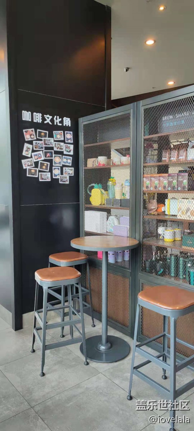 地鐵攝影，小句號聚餐，星巴克茶歇，活動挺棒！