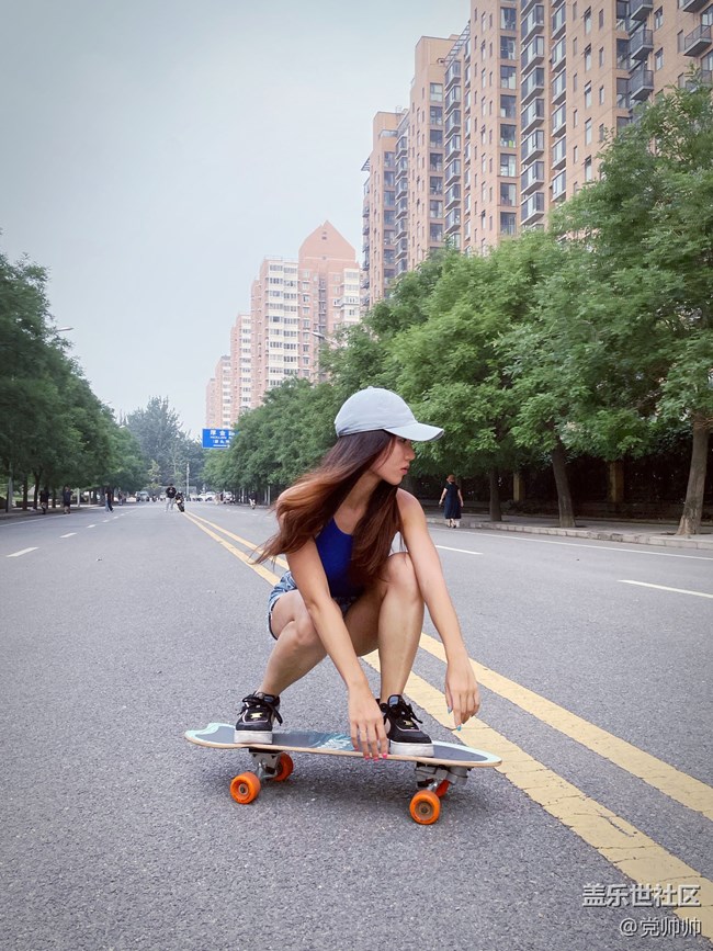 陸地沖浪板初體驗—滑雪人的夏季輔助練習 陸地沖浪板初體驗—滑雪人的夏季輔助練習