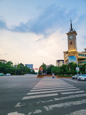 [魅力夜晚]＋小而美