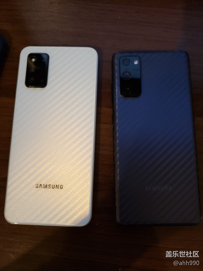 入手三星S20FE 入手三星S20FE