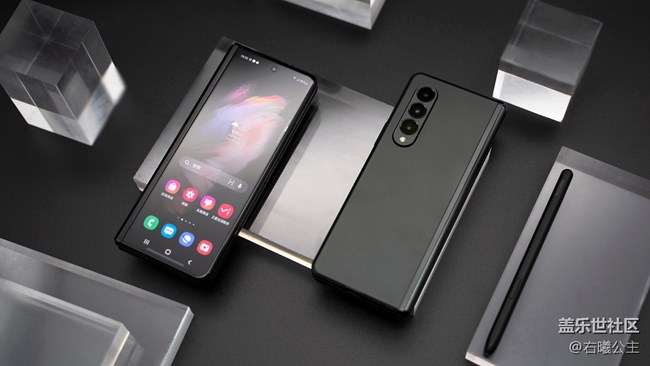 一款手機，多種形態(tài) 三星Galaxy Z Fold3 5G圖賞