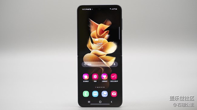 時(shí)尚前衛(wèi)，掌心折疊設(shè)計(jì)！三星Galaxy Z Flip3 5G評(píng)測(cè)