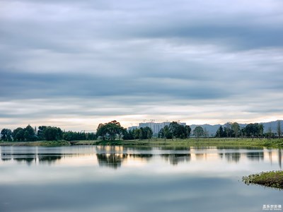 翻過這個尷尬的坎