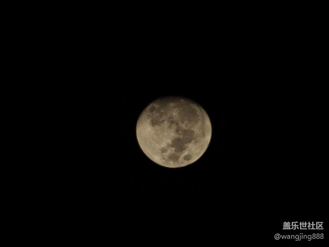 AI 拍月亮我們拍的月亮是不是長(zhǎng)得都一樣??？