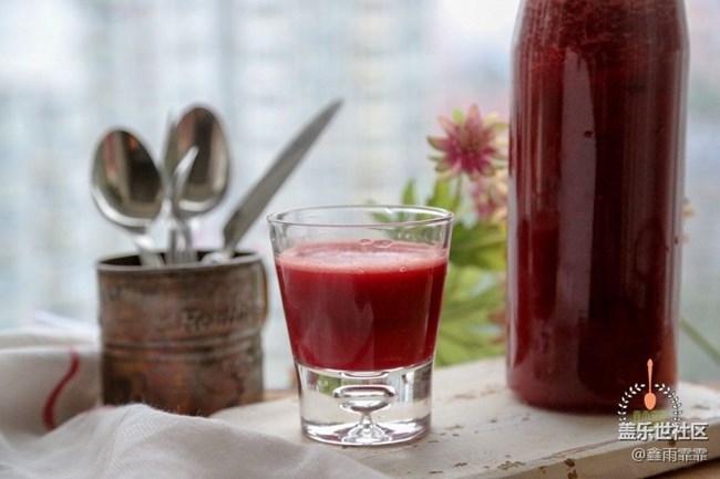 夏天一定多吃這些，是血液垃圾的清道夫，常吃血管清理干凈