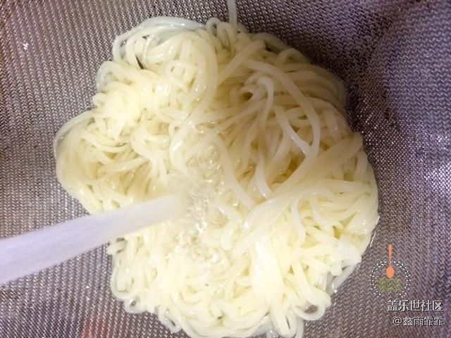 夏天吃涼面，加這個(gè)倍兒香，養(yǎng)腎養(yǎng)顏又瘦身！