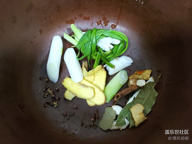 【暑期美食分享】+白蕓豆燉豬手