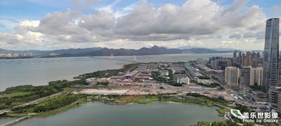 忍不住要發(fā)一下深圳灣和香港線條明顯，棱角分明
