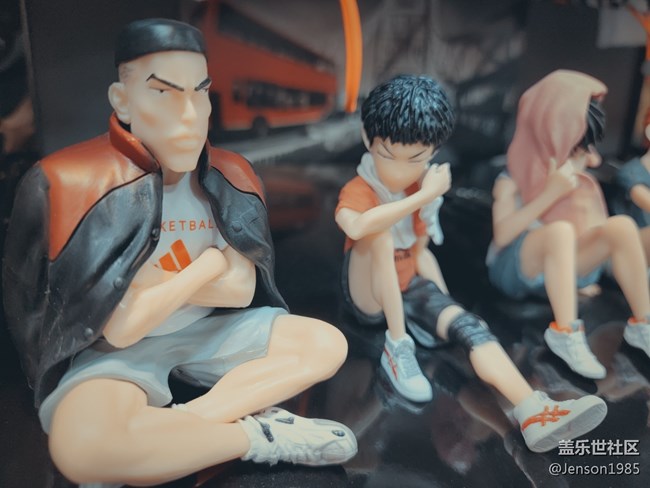 【家中小景】書桌上的童年